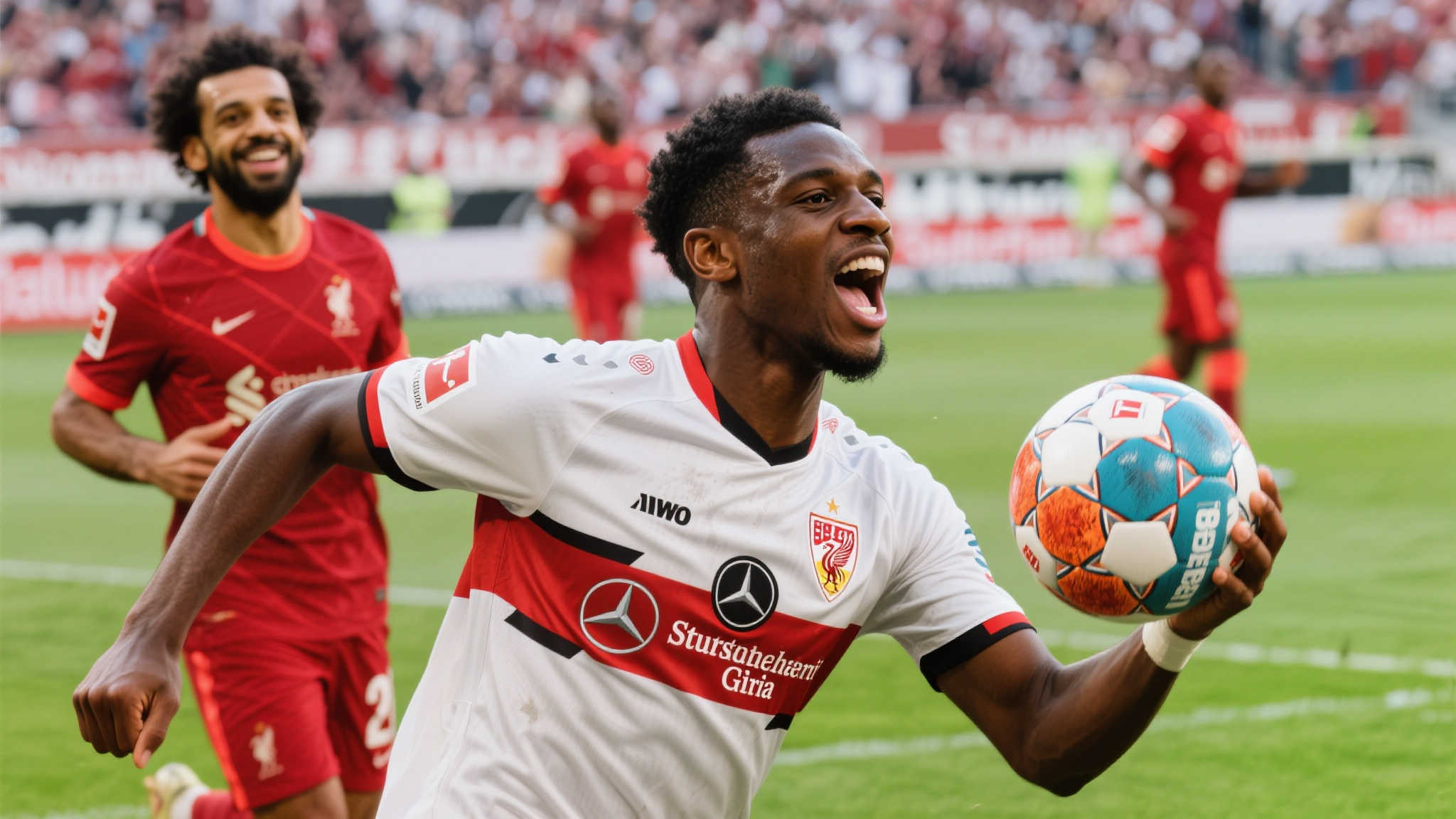 吉拉西本赛季轰入35球,创造非洲球员五大联赛新纪录 在足球赛场上,纪录的诞生总是令人激动不已。本赛季,